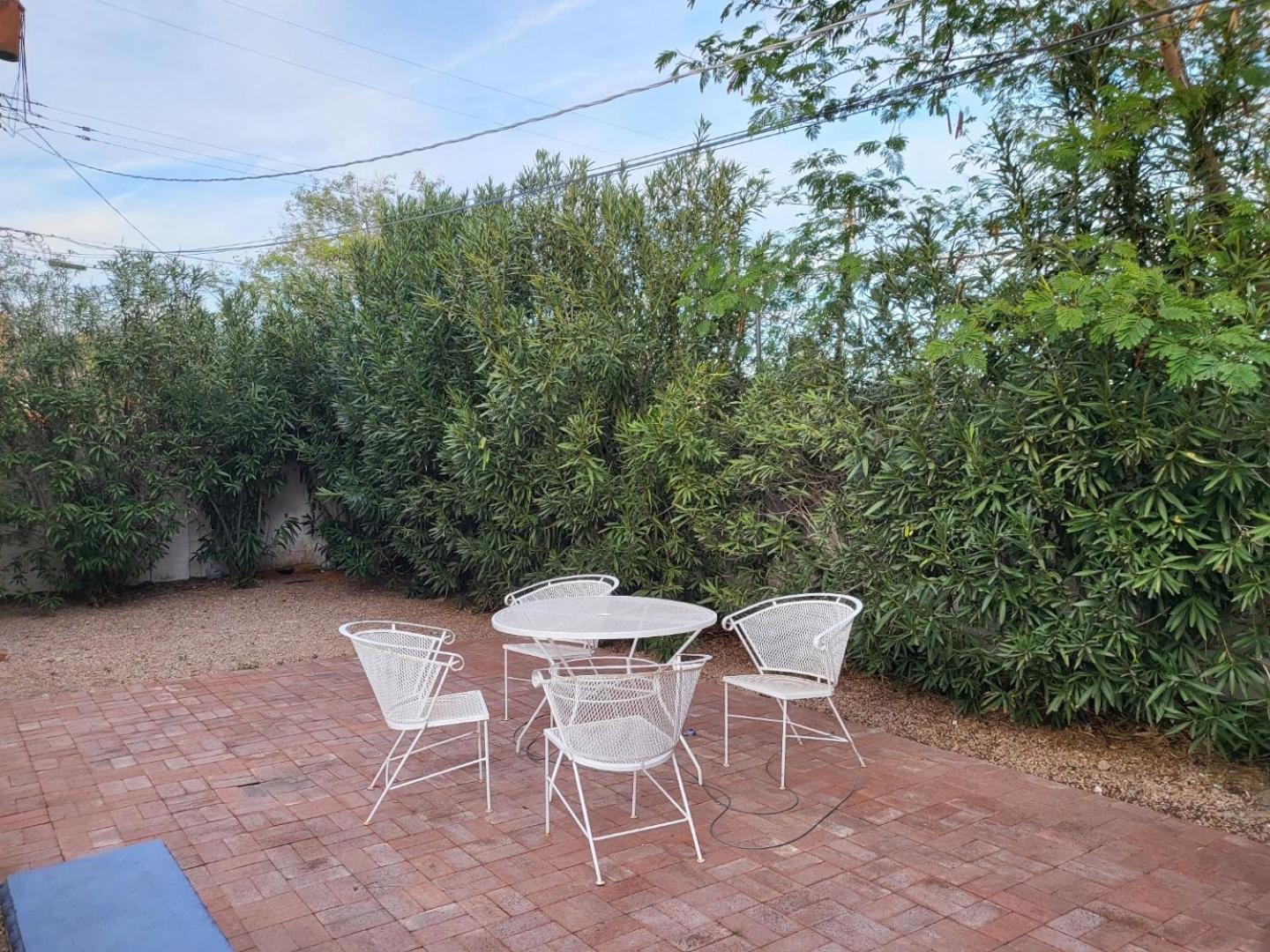 Apartemen U2 - Private 2br Walkup In Dt Phx With Pkg